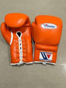 Ensemble de boxe et de sparring en cuir véritable de haute qualité, personnalisé, orange, avec gants de protection, protège-tête et protège-glande, en promotion - Product Image 2