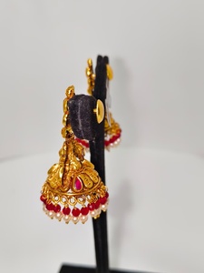 Pendientes Antiguos de Oro Sólido de 22k Hechos a Mano con Esmeraldas Verdes y Perlas Naturales, Joyería Clásica para Bodas - Product Image 3