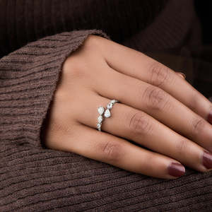 แหวนทองประดับเพชร - Product Image 2