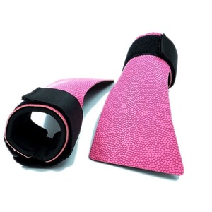 Unisex PU Full <b>Finger</b> Adjustable Wrist <b>Strap</b> Non-Slip Workout Hand Grips Customized Gym Gloves for Weightlifting and Pull-ups - Product Image 5