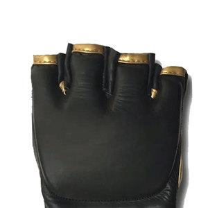 ถุงมือ MMA แบบมีแผ่นรองประสิทธิภาพสูงสำหรับการต่อสู้ในกรง อุปกรณ์ฝึกซ้อมกีฬาที่ออกแบบตามหลักสรีรศาสตร์ - Product Image 6