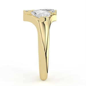 Anillo de Diamantes Mosaico Vanguardista en Oro Amarillo, Diseño Geométrico Abstracto de Ala, Corte Único, Joyería Fina de Alta Moda - Product Image 5