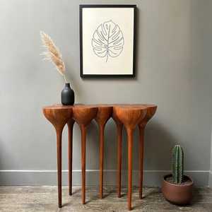 Table console unique, sculpture artisanale en bois, table d'appoint étroite pour entrée ou couloir, table d'appoint décorative pour la maison - Product Image 4