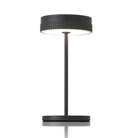 Lampe de table LED sans fil rechargeable au design moderne avec commande tactile rouge ABS pour utilisation en hôtel