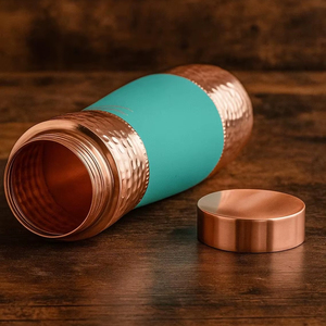Compra al por Mayor de Botellas de Agua de Cobre a Precio de Descuento, Botellas de Agua de Cobre con Múltiples Diseños, Botellas de Agua de Cobre Personalizadas de Fábrica - Product Image 1