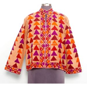 Veste florale brodée artisanale pour femme, style ethnique, doublée coton, pour automne/hiver, avec logo frontal, style bohème - Product Image 1