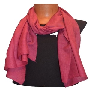 Écharpes et châles en cachemire 100 % pour femme, longs, légers, durables, avec logo personnalisé, couleur au meilleur prix, doux, pour l'hiver, vente en gros - Product Image 1