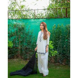 Conjunto elegante de parte superior e inferior para mujer con Dupatta para fiestas - Product Image 6