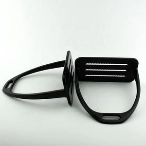 Professional Equestrian Stirrups Lightweight Ergonomic Design Anti Slip Grip Durable Metal Build Comfort Riding Performance Gear - Product Image 5