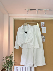 Chemise à manches longues boutonnée pour femme SUBICI 5311009A, tissu tissé effet soie, double poche à rabat, devant torsadé, chemisier décontracté OEM ODM - Product Image 4