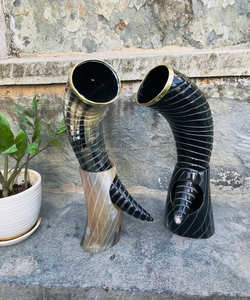 Taza de Beber de Cuerno de Búfalo de la India de Alta Calidad, Acabado a Mano, Estilo Náutico, Diseño Animal, Artesanía Natural Pulida, Personalizada - Product Image 1