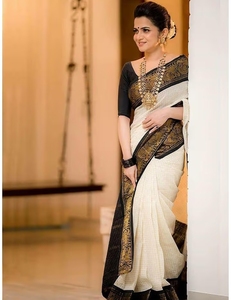 Sari Tradicional KV de Seda Kanjivaram Negra Tejida de Banarasi con Blusa Sin Coser para Fiesta - Product Image 1
