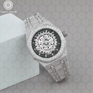 Montre mécanique de luxe Charm Jewels en acier inoxydable, boîtier carré de 40 mm, étanche 10 bars, date automatique, accents de diamants, pour homme - Product Image 3