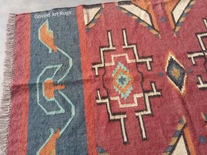 Tapis rectangulaire en laine fait main, géométrique, kilim, écologique, à poils moyens, pour salon, nettoyage localisé, par Krafterscustom - Product Image 6