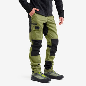 Outfitize International – Pantalons de jogging cargo en molleton personnalisés avec bas resserré pour la vente en gros - Product Image 1