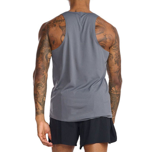 Débardeur Sportif Gris Uni à Séchage Rapide pour Homme, Col Rond, Tricoté, Sans Manches, pour l'Entraînement (Vente en Gros) - Product Image 2