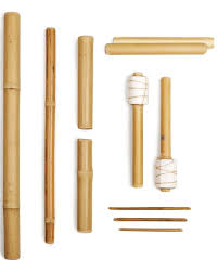 Poteaux en bambou naturel les plus vendus pour le soutien des plantes de jardin, des plantes grimpantes et l'utilisation comme clôture, emballage avec corde attachée - Product Image 2