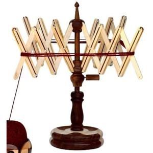 Support de pelote de fil en bois professionnel réglable pour tricot et crochet – Outil essentiel pour les professionnels - Product Image 3