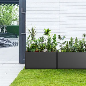 Pot de fleurs extérieur de style américain en acier galvanisé noir écologique de 133 L pour la maison et le jardin - Product Image 1