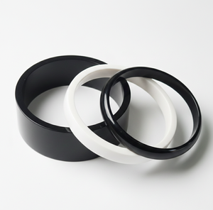 Modernas Pulseras de Resina para Parejas – Brazaletes Personalizables de Alto Brillo, Joyería Atrevida para Aniversario, Pulseras Boho Minimalistas - Product Image 3