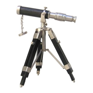กล้องโทรทรรศน์ทองเหลืองทะเลพร้อมขาตั้งไม้เสร็จสีเงินและเคสหนังสีดำสำหรับตกแต่งบ้านหรือใช้กล้องส่องทางไกล - Product Image 1
