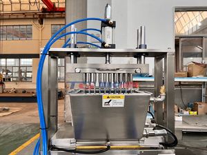 사용하기 쉽고 청소 실험실 모델 반자동 거미 사탕 기계 테이블 젤리 장비 만들기 - Product Image 4