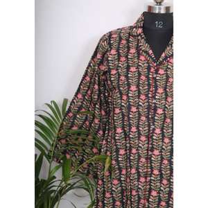 Chemise Kimono Longue Bohème Indienne pour Femme – Vêtement de Nuit Élégant en Coton avec Ceinture à Nouer et Boutons Décoratifs – Coupe Ample et Confortable - Product Image 2