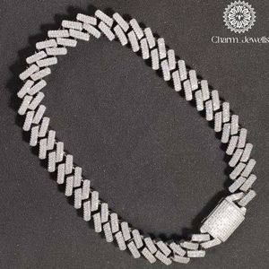 สร้อยคอ Charm Jewells แบบ unisex ประดับเพชรโมอิสซาไนต์ทรงกลมเจียระไนแบบ Brilliant Cut ดีไซน์เรขาคณิต ชุบทอง 14K เงินแท้ 925 รับรองโดย IGI สไตล์ฮิป - Product Image 3