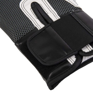 Nouveaux gants de boxe professionnels imperméables et légers, ajustables avec sangle, en matériau durable pour adultes. - Product Image 5