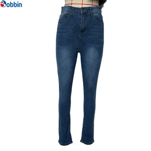 กางเกงยีนส์ทรงสลิมฟิตเอวกลาง ผ้ายืด ระบายอากาศได้ดี เป็นมิตรกับสิ่งแวดล้อม ดีไซน์ขาดๆ สีพื้น เอวกลาง - Product Image 5