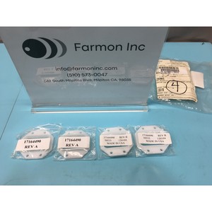 LOT DE 4 ISOLATEURS AXCELIS 17164490, E-SHOWER - Équipements et pièces semi-conductrices de confiance de la marque globale Legacy - Product Image 2