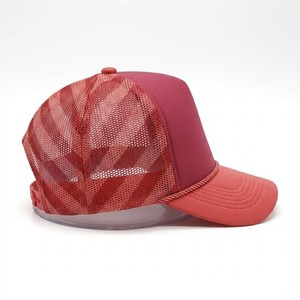 Casquette Trucker en Maille Rouge Personnalisable avec Panneau Avant Transparent, Réglable, Unisexe, Tendance Décontractée, Haute Qualité, Respirante, Printemps - Product Image 4