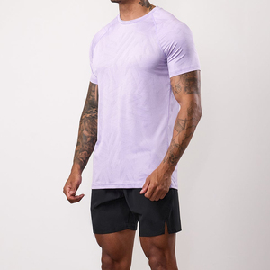 T-shirt de sport pour homme à séchage rapide, personnalisé avec logo imprimé par sublimation, en polyester tricoté, lettres brodées, tee-shirt pas cher - Product Image 1