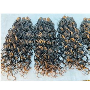 Extensiones de Cabello Humano Rizado Jerry de Lujo en Oferta, Cabello Virgen de Doble Trama, Voluminoso y Grueso, Disponible para la Venta - Product Image 1