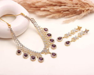 Conjunto de Collar con Colgante de Amatista Púrpura en Forma de Lágrima, Chapado en Oro de 22K, con Diamantes de Imitación en Forma de Pera, Joyería de Diseño - Product Image 1