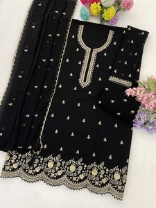 Ensemble traditionnel indien et pakistanais pour femme en soie georgette noire brodée avec dupatta, longueur ras du sol, coupe classique, séchage rapide, toutes saisons - Product Image 2