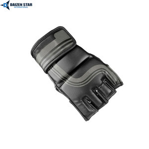 Gants de MMA DAIZEN STAR INTERNATIONAL en cuir avec fermeture auto-agrippante pour adultes, pour MMA et boxe - Product Image 2