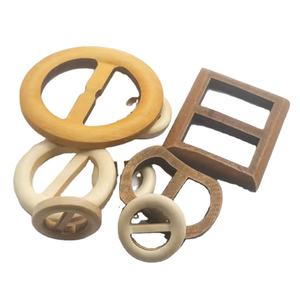 Boucle en bois pour femme, matériau durable, lisse et résistant, design en bois naturel, longue durée, pour la mode - Product Image 1