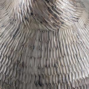 แจกันโลหะหรูหราสำหรับดอกไม้ประดิษฐ์หรือดอกไม้สด ตกแต่งอย่างมีสไตล์สำหรับงานอีเว้นท์และตกแต่งภายใน - Product Image 4