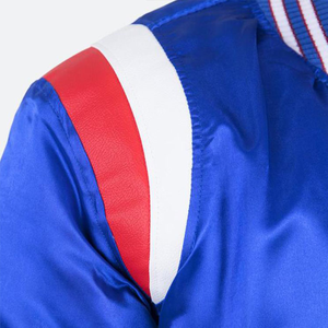 Chaqueta Bomber de Satén para Hombre con Bordado Deportivo y Detalle de Parche Frontal, Largo Regular, Venta al por Mayor - Product Image 5