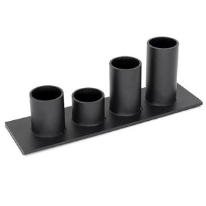 Bougeoir décoratif de table en métal personnalisé Bougeoirs coniques à quatre têtes uniques avec tuyau fini enduit de poudre noire - Product Image 1