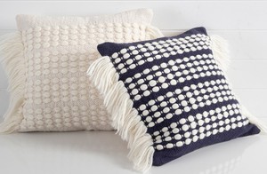 Housse de coussin ovale en laine faite à la main, housse de coussin décorative pour canapé, housse de coussin ovale en laine tissée à la main, décoration bohème pour la maison - Product Image 4