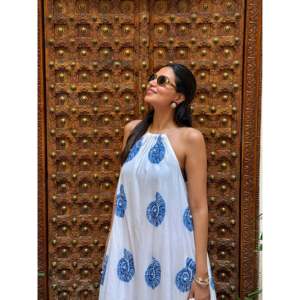 Vestido Maxi Sea Swirl con Estampado Artesanal en Tela Mulmul, Talla Única - Product Image 5