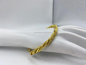 Pulsera chapada en oro de moda para mujer Brazalete de latón de estilo clásico con piedras preciosas para ropa informal y formal - Product Image 2