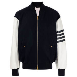 Chaquetas Varsity Negras de Lujo Personalizadas para Hombre, Chaqueta Varsity con Mangas de Cuero para Hombre - Product Image 1