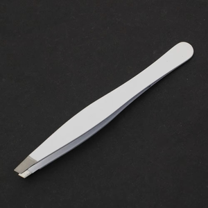 Pinza de Precisión para Cejas de Acero Inoxidable Premium, Herramienta para Depilación Facial Suave, Ecológica y Ligera - Product Image 4