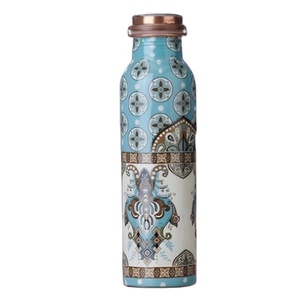 Botella de Agua de Cobre con Estampado de Esmalte - Product Image 1