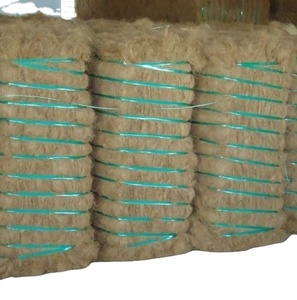 Fibra de Coco Marrón Dorado - Paca de Fibra de Coco - Exportador Número 1 con Calidad Premium de la India - Product Image 1