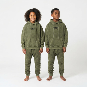 Conjunto de chándal de dos piezas para niños con lavado ácido, sudadera oversize con hombros caídos y pantalones jogger, ropa vintage de estilo urbano, fabricante. - Product Image 4