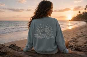 Sudadera con cuello redondo y estampado de atardecer personalizado para mujer, informal, de manga larga, de forro polar suave, ropa de calle para vacaciones en la playa - Product Image 3